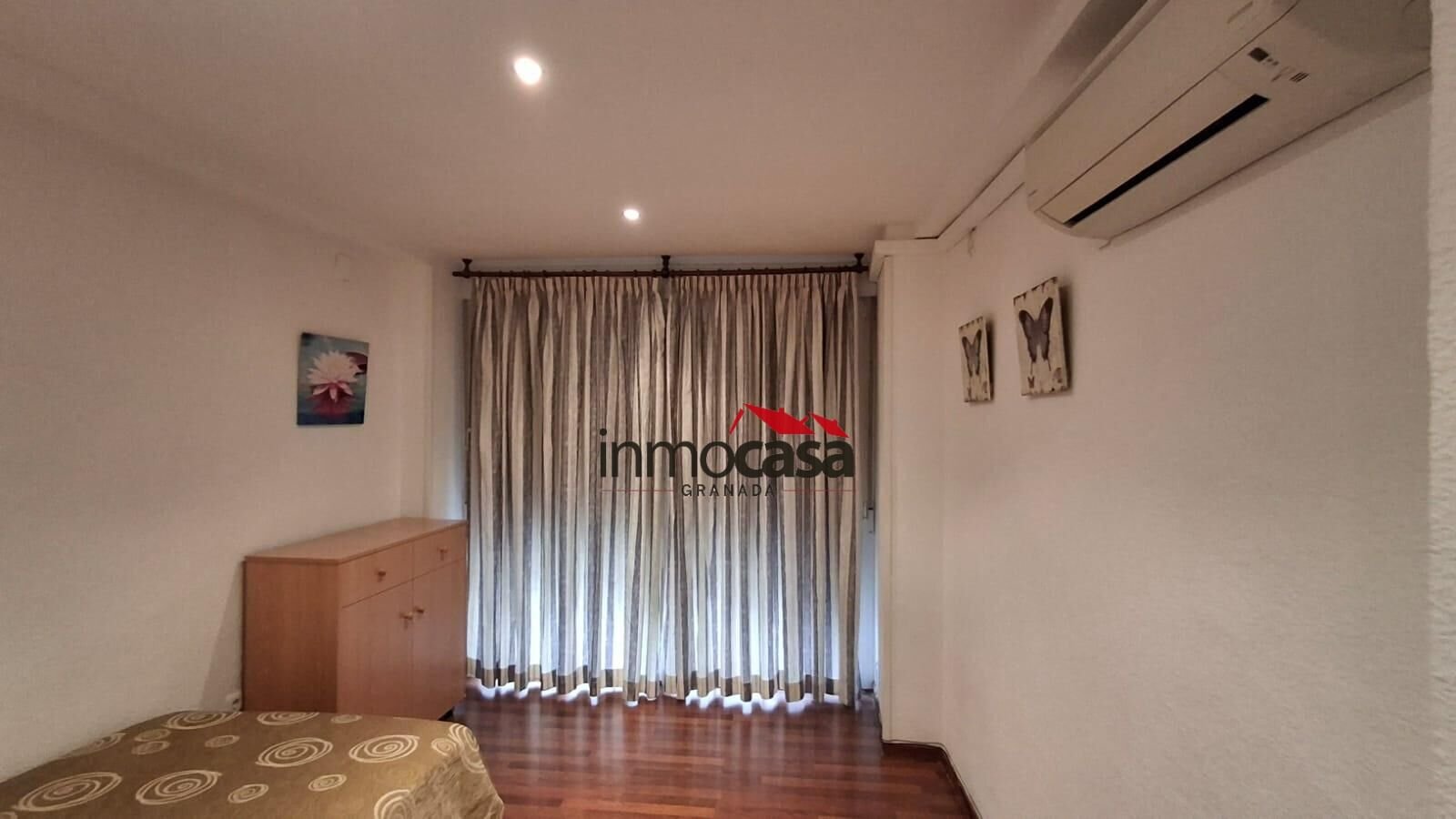 Piso de 83 m² en Granada