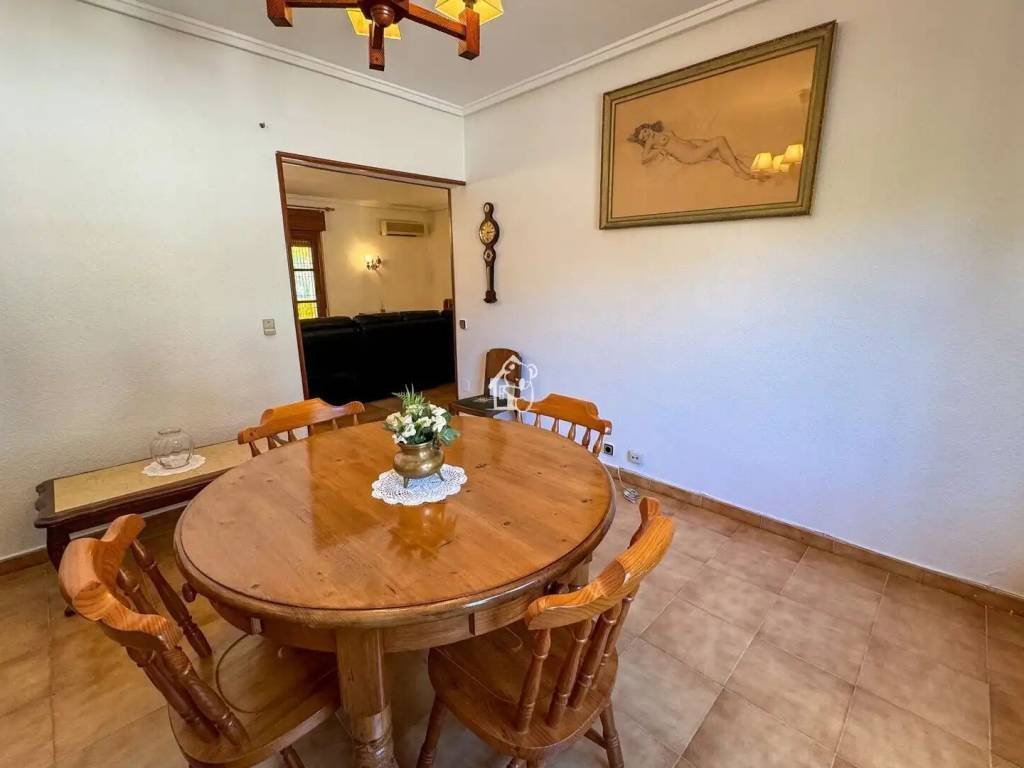 Casa de 1250 m² en Rojales