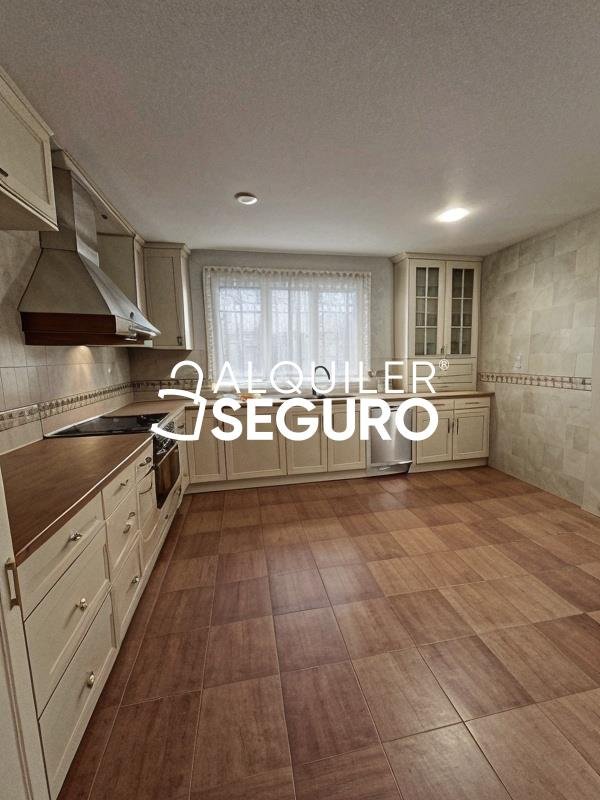 Casa de 190 m² a Torrejón de Ardoz