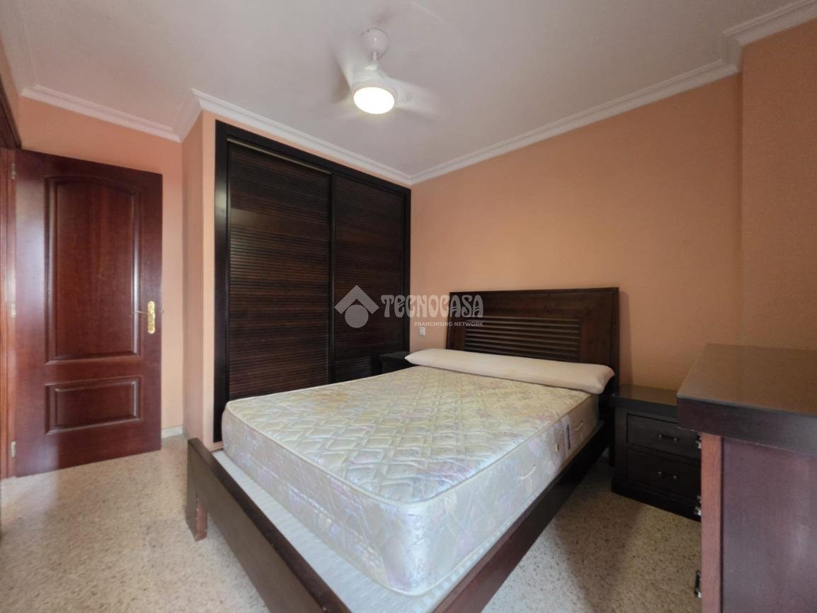 Piso de 90 m² en Sevilla