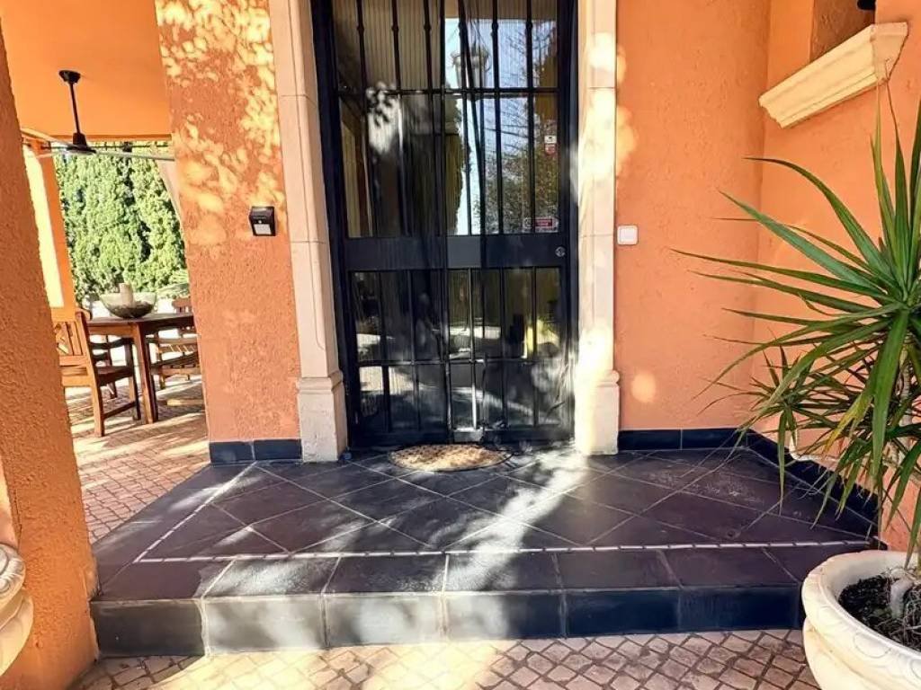 Casa de 450 m² en Benidorm