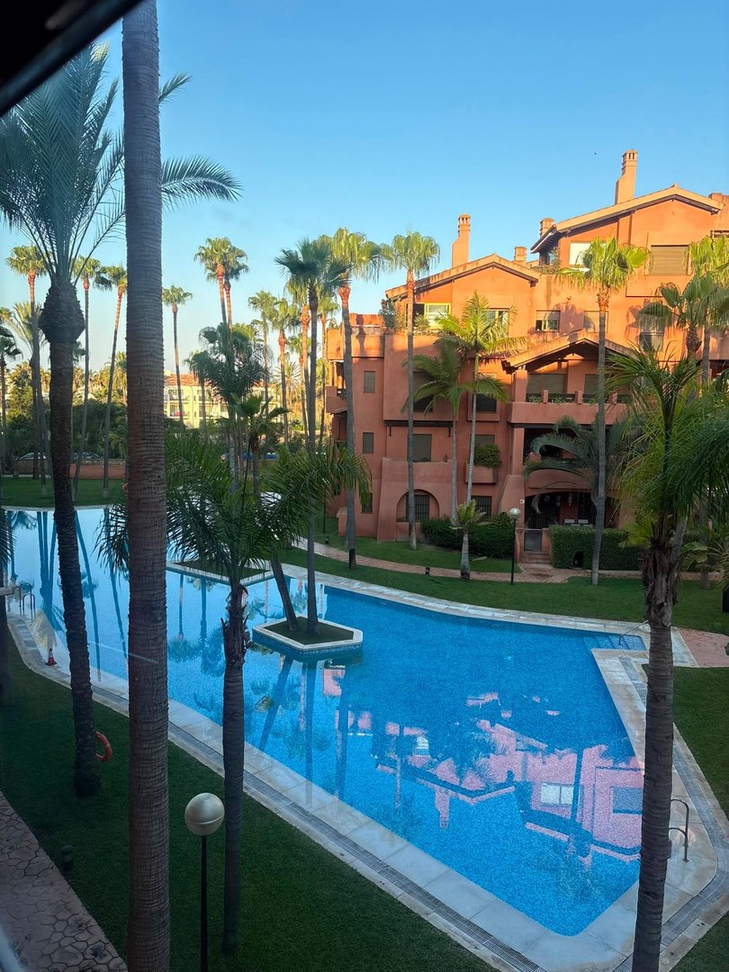 Piso de 88 m² en Motril