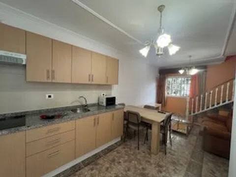 Casa de 239 m² en Arona