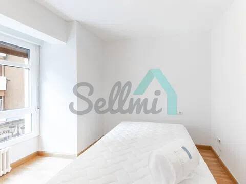 Piso de 158 m² en Oviedo