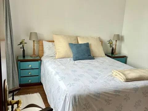 Casa de 85 m² en Oleiros