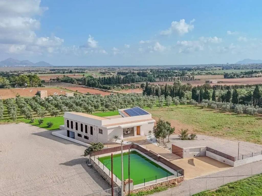 Casa de 260 m² en Muro