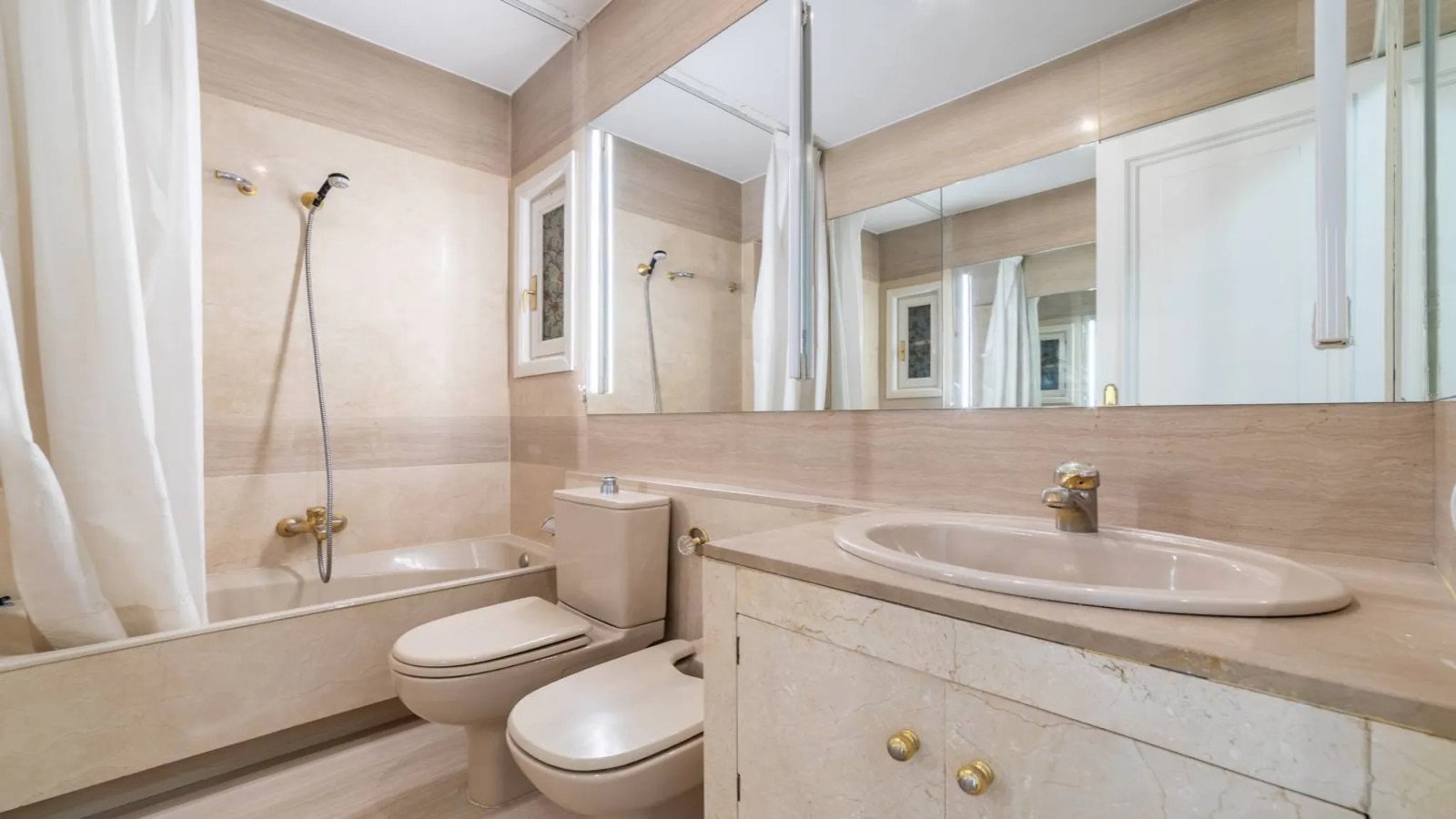Room for rent, Madrid