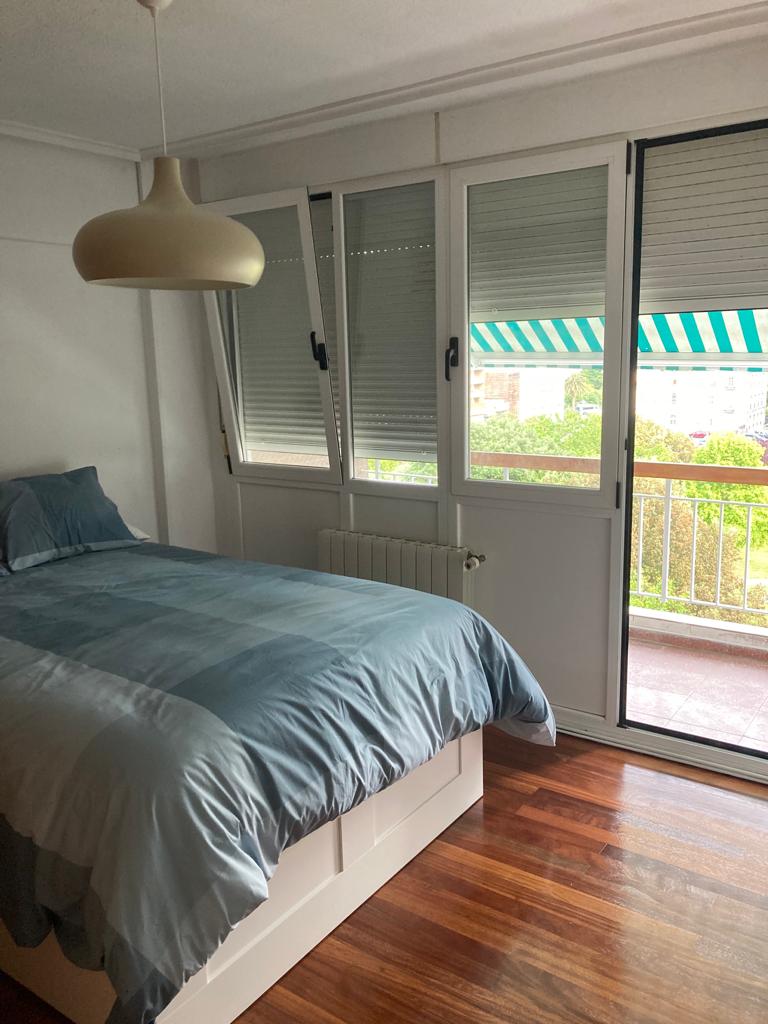 Piso de 80 m² en Laredo