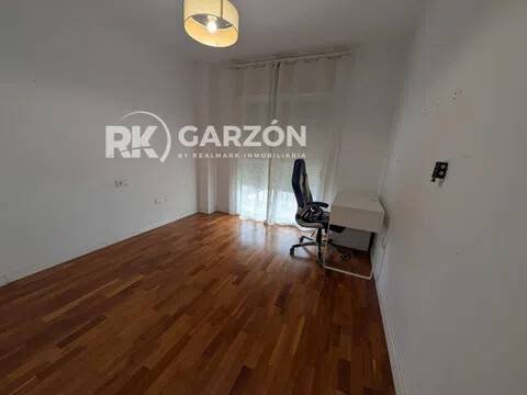 Piso de 142 m² en Almería