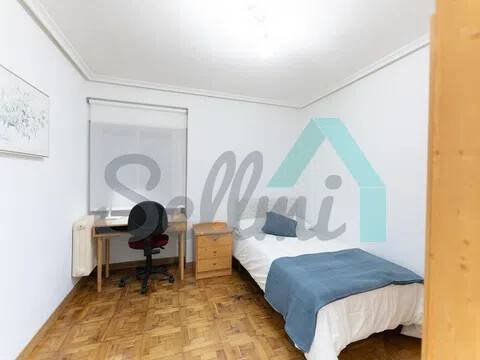Pis de 60 m² a Oviedo