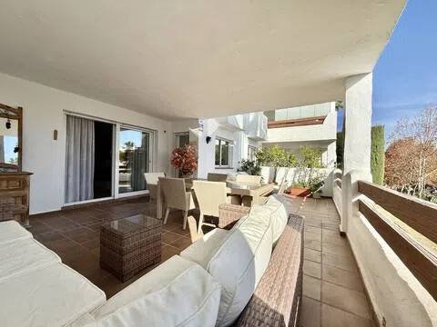 Pis de 90 m² a Estepona