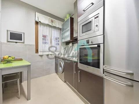 Piso de 74 m² en Gijón