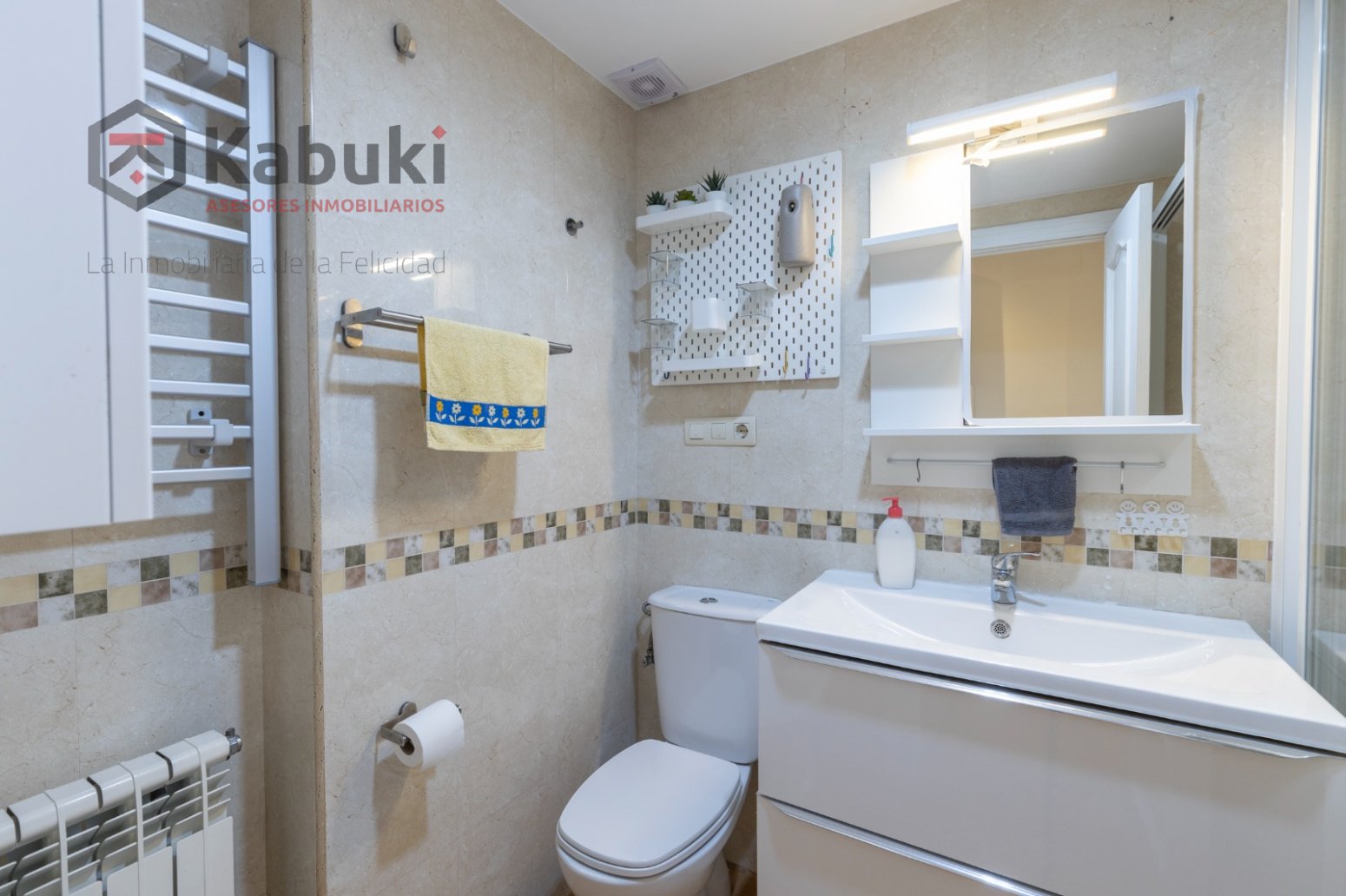 Piso de 90 m² en Granada