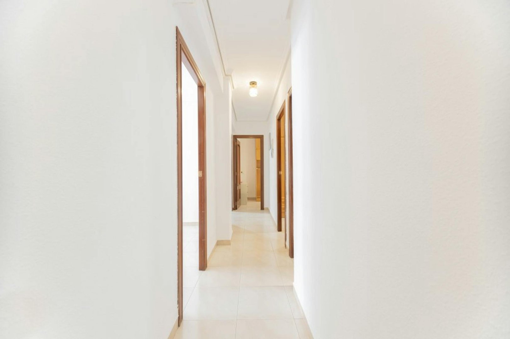 Chambre à louer, Valence
