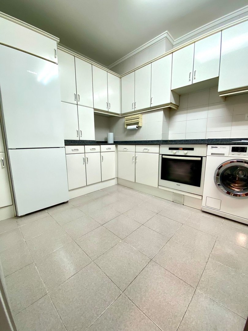 Wohnung 90 m² in Oviedo