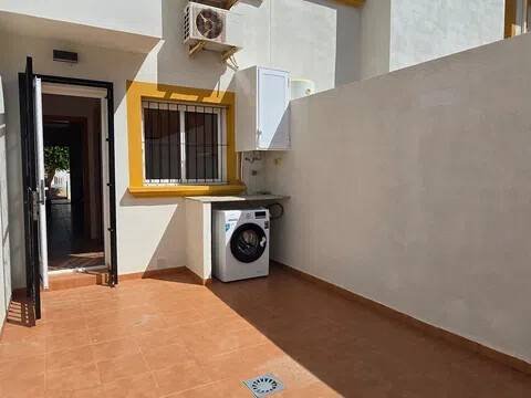 Pis de 80 m² a Oriola