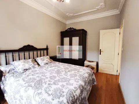Piso de 90 m² en Oviedo