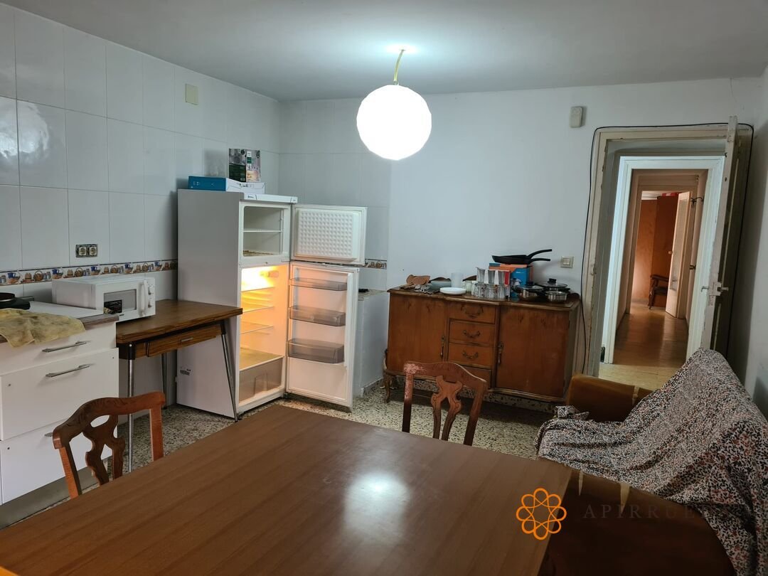 Casa de 245 m² en Escatrón
