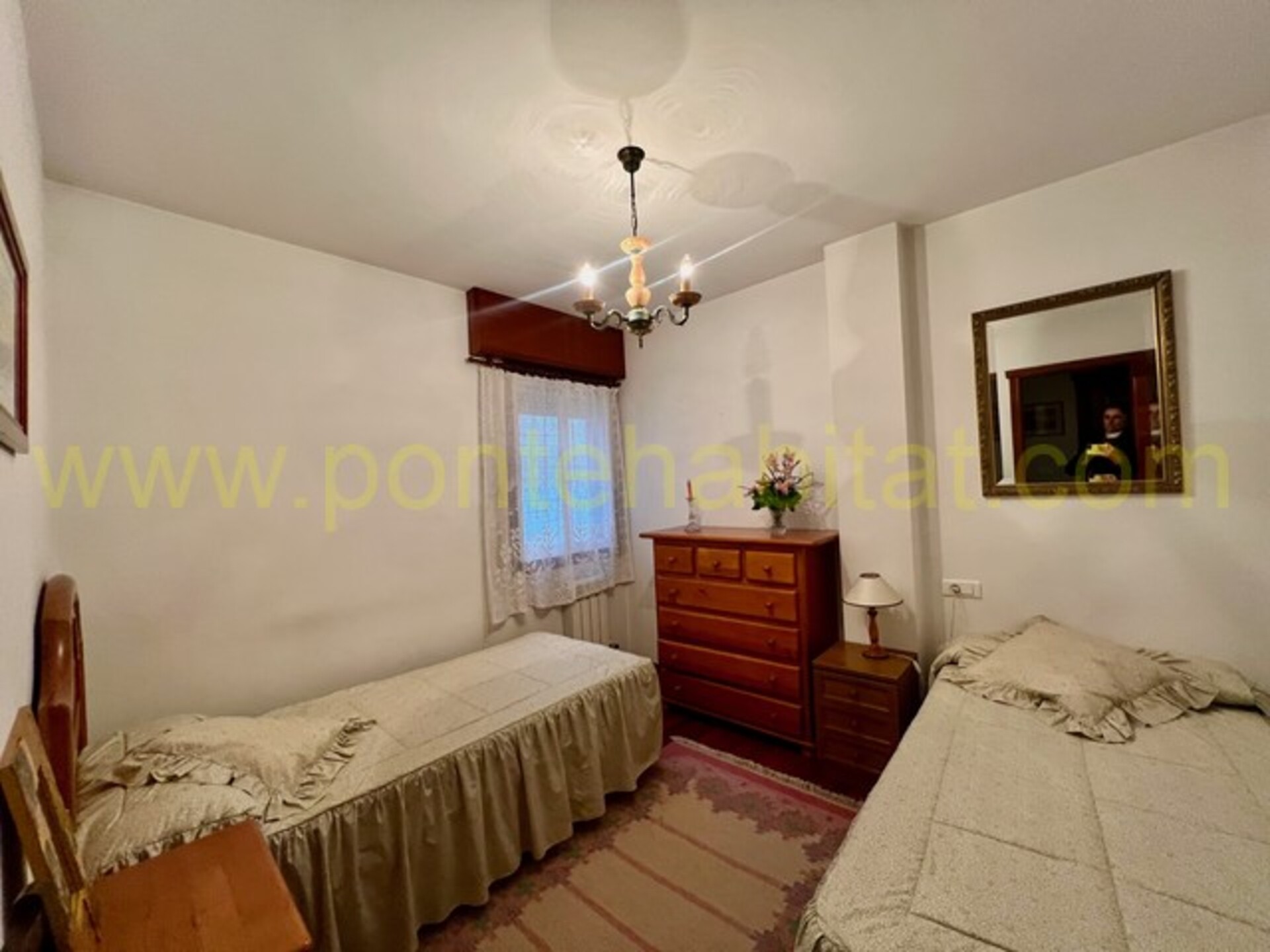 Piso de 115 m² en Pontevedra