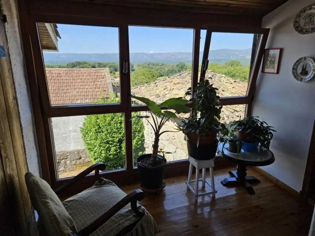 Casa de 200 m² en Baños de Molgas