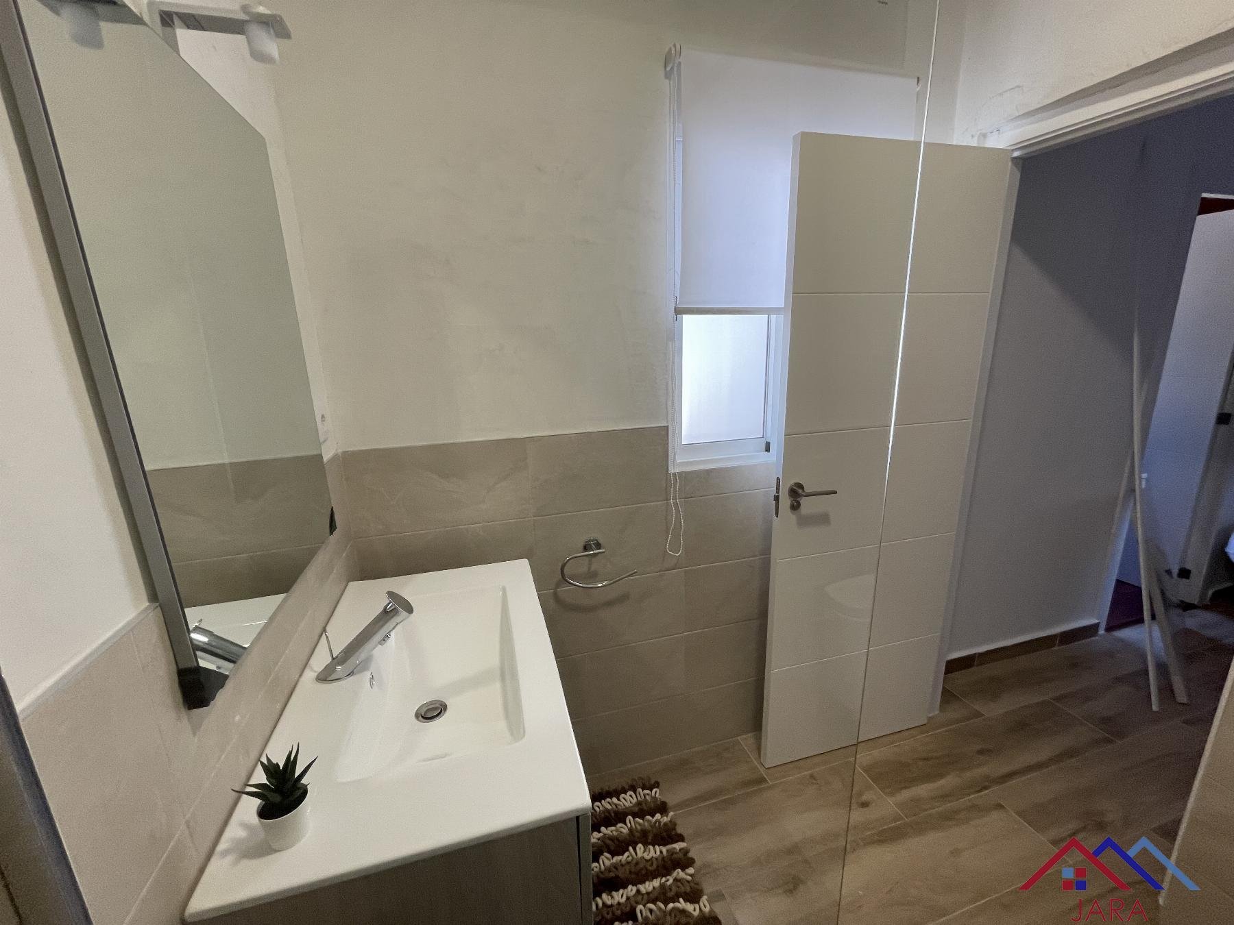 Haus 140 m² in Jerez de la Frontera