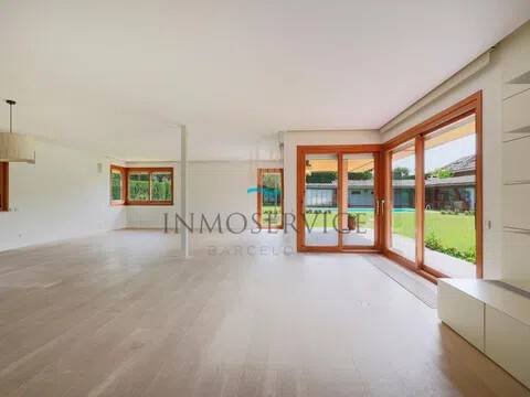 Casa de 500 m² a Sant Cugat del Vallès
