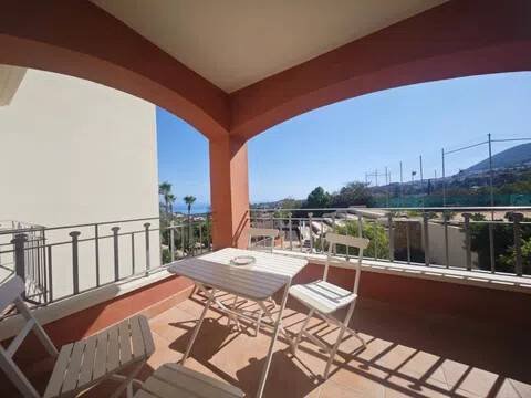 Piso de 80 m² en Benalmádena