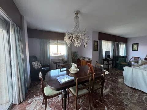 Piso de 216 m² en Sevilla