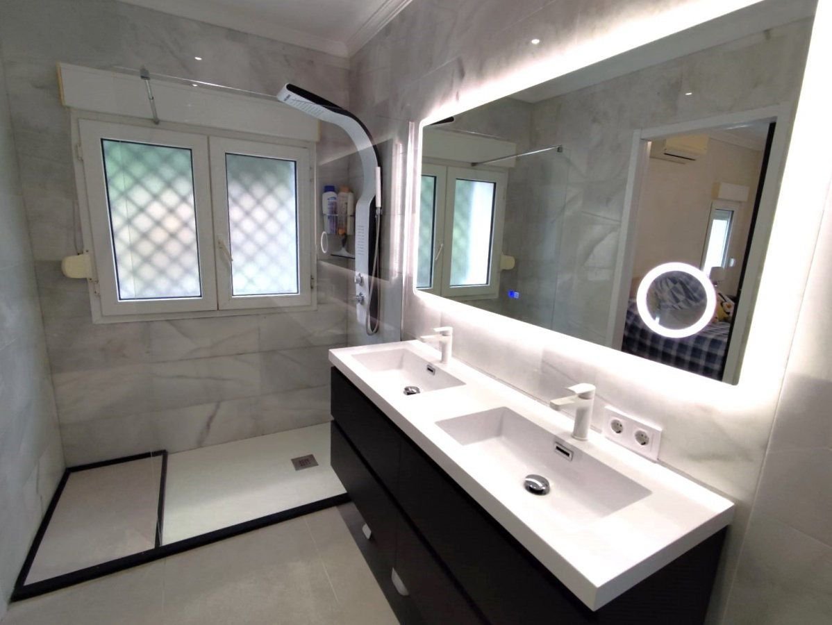Casa de 400 m² en San Roque