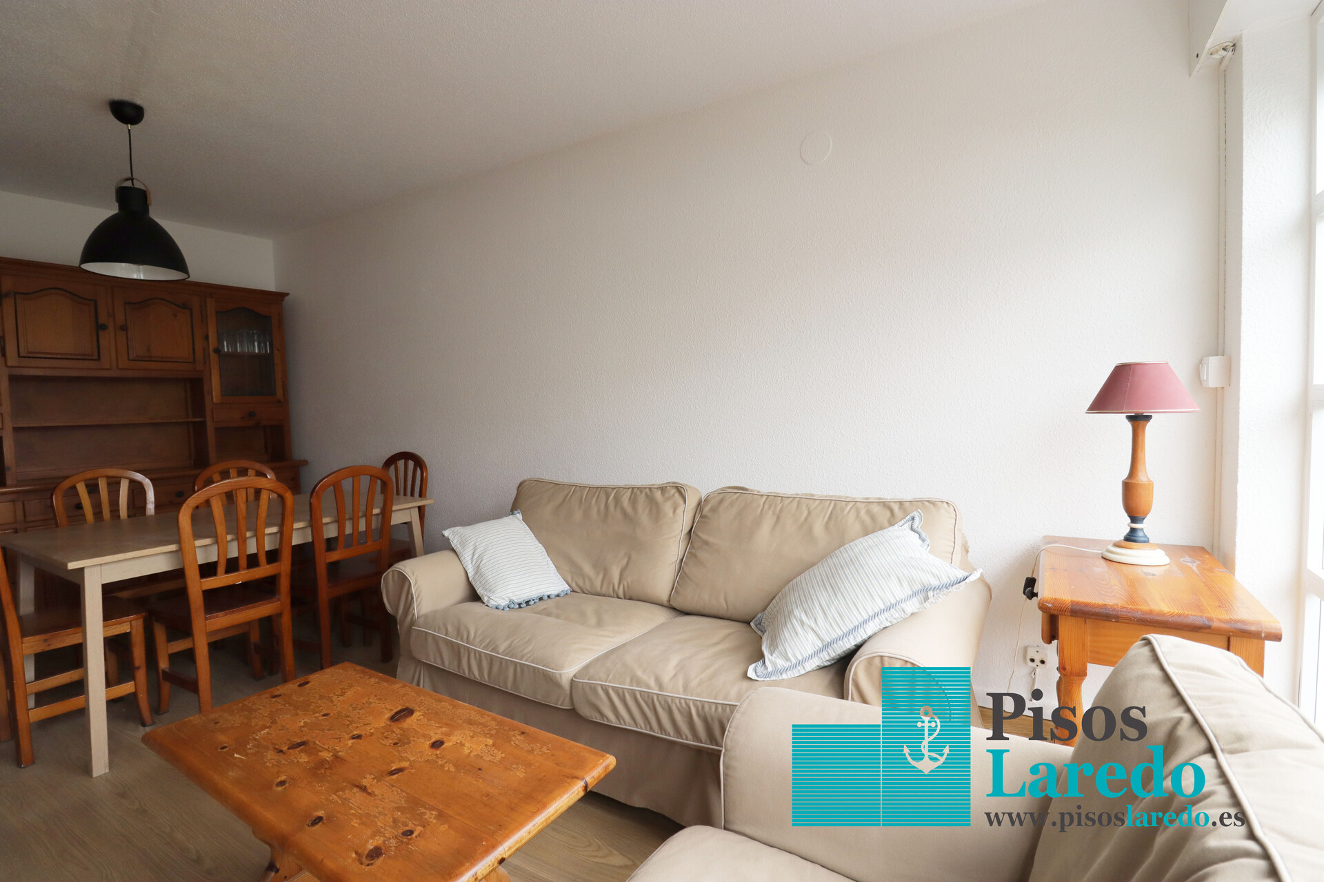 Casa de 200 m² en Laredo