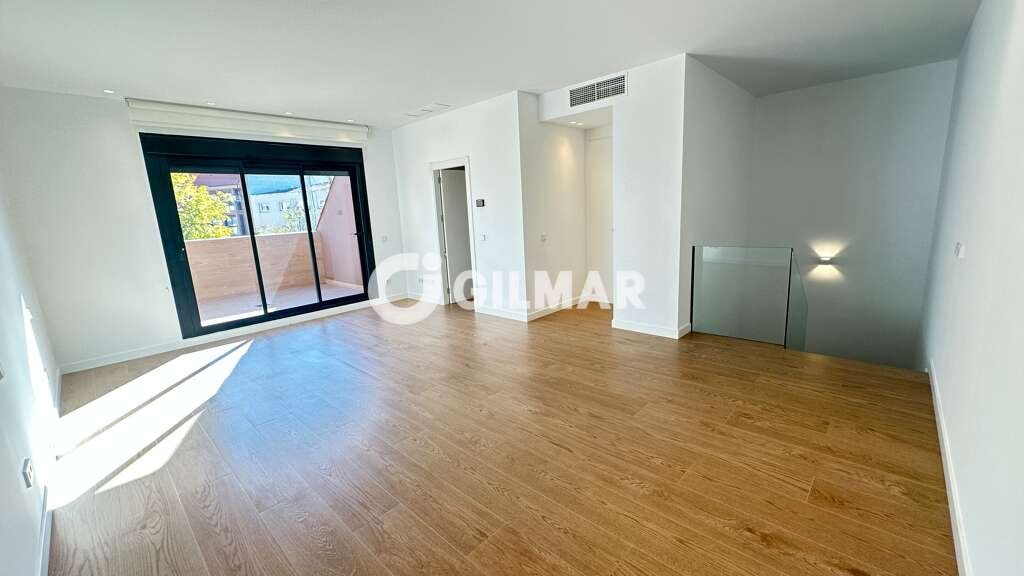 Pis de 84 m² a Pozuelo de Alarcón