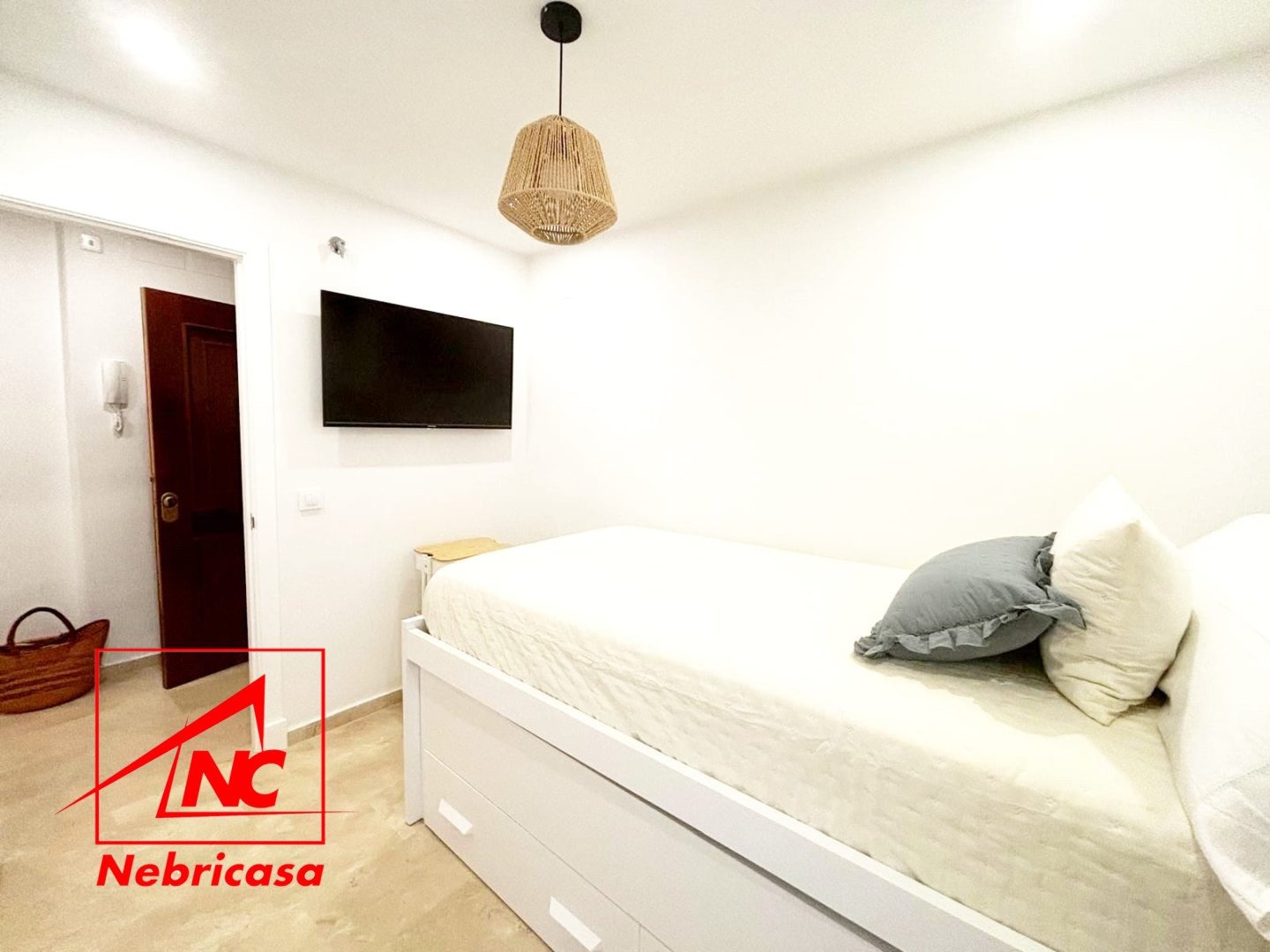 Piso de 85 m² en Rota