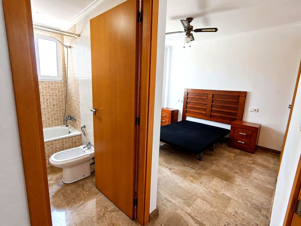 Appartement 90 m² à Oliva