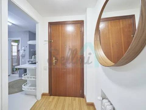 Piso de 87 m² en Oviedo