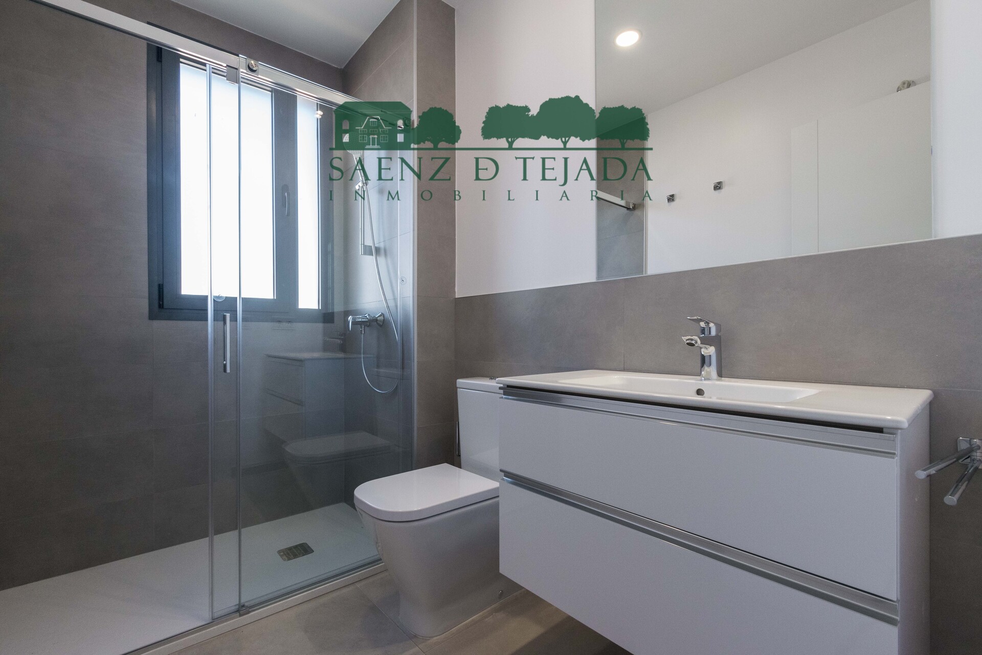 Piso de 96 m² en Sevilla