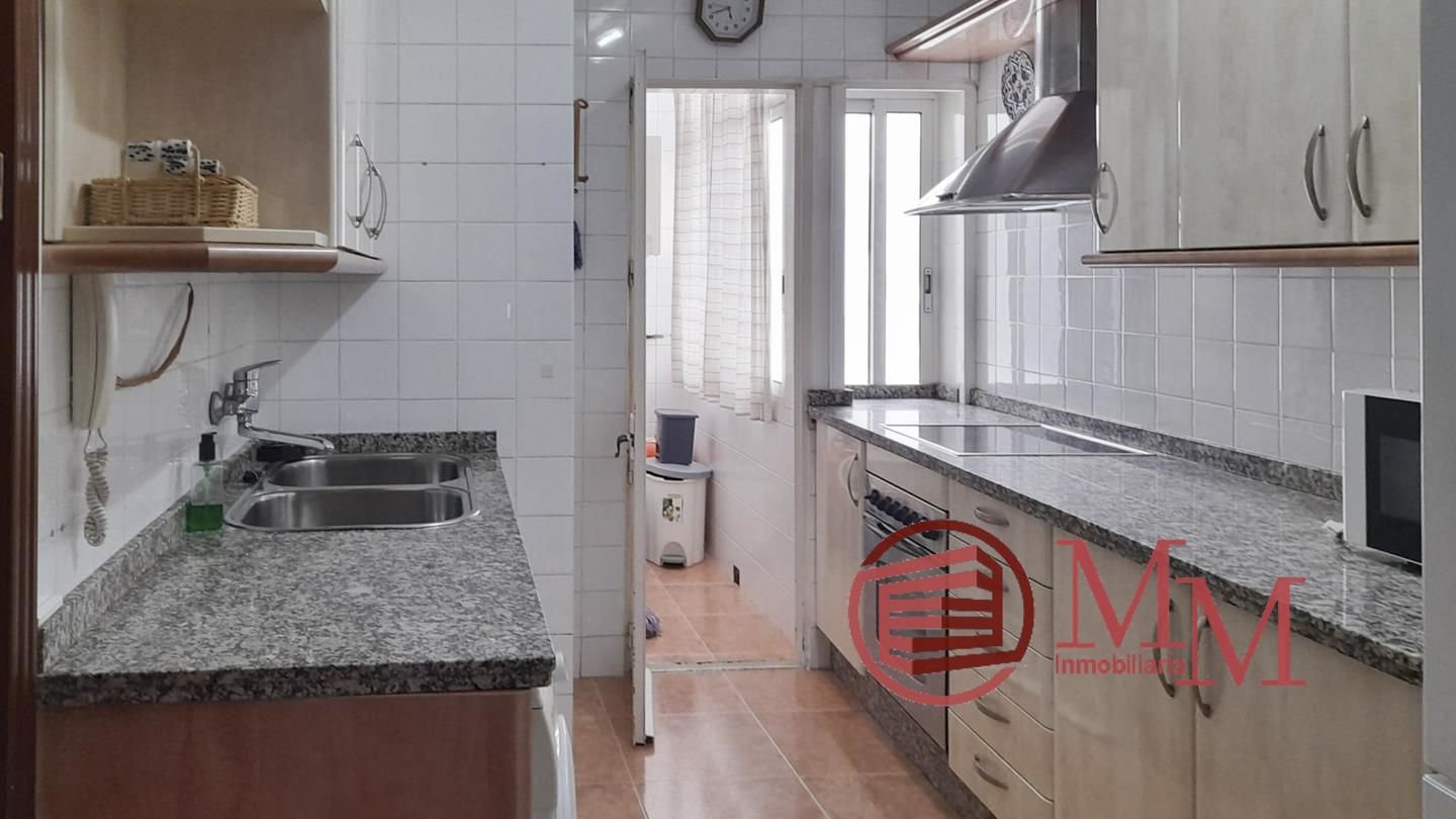 Pis de 80 m² a Còrdova
