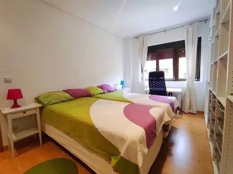 Pis de 85 m² a Oviedo