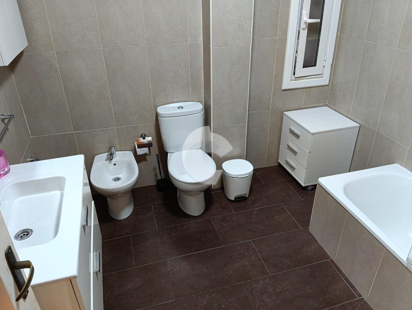 Piso de 85 m² en Ourense