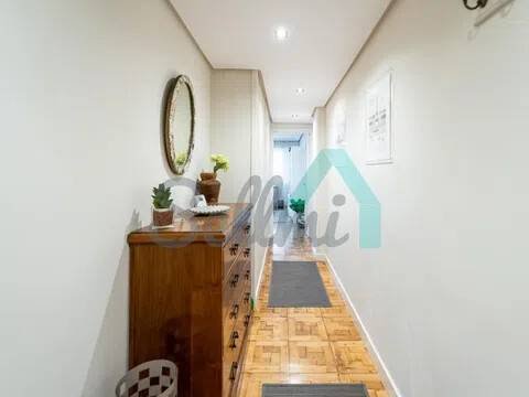 Piso de 49 m² en Oviedo