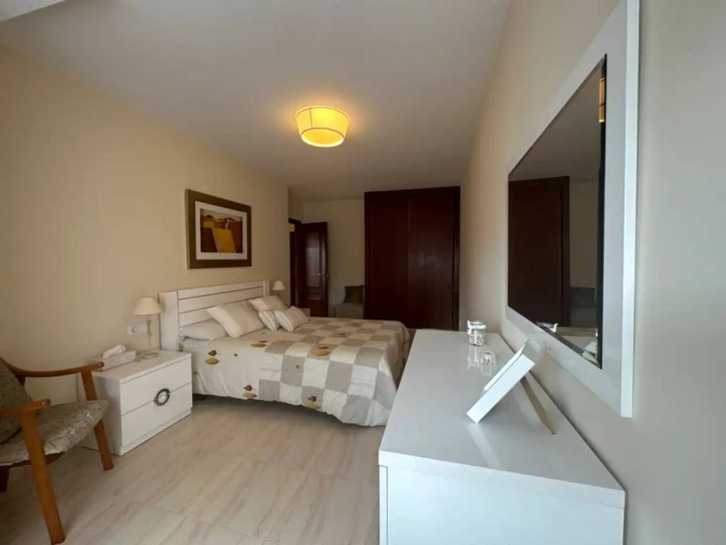 Piso de 60 m² en Ribeira