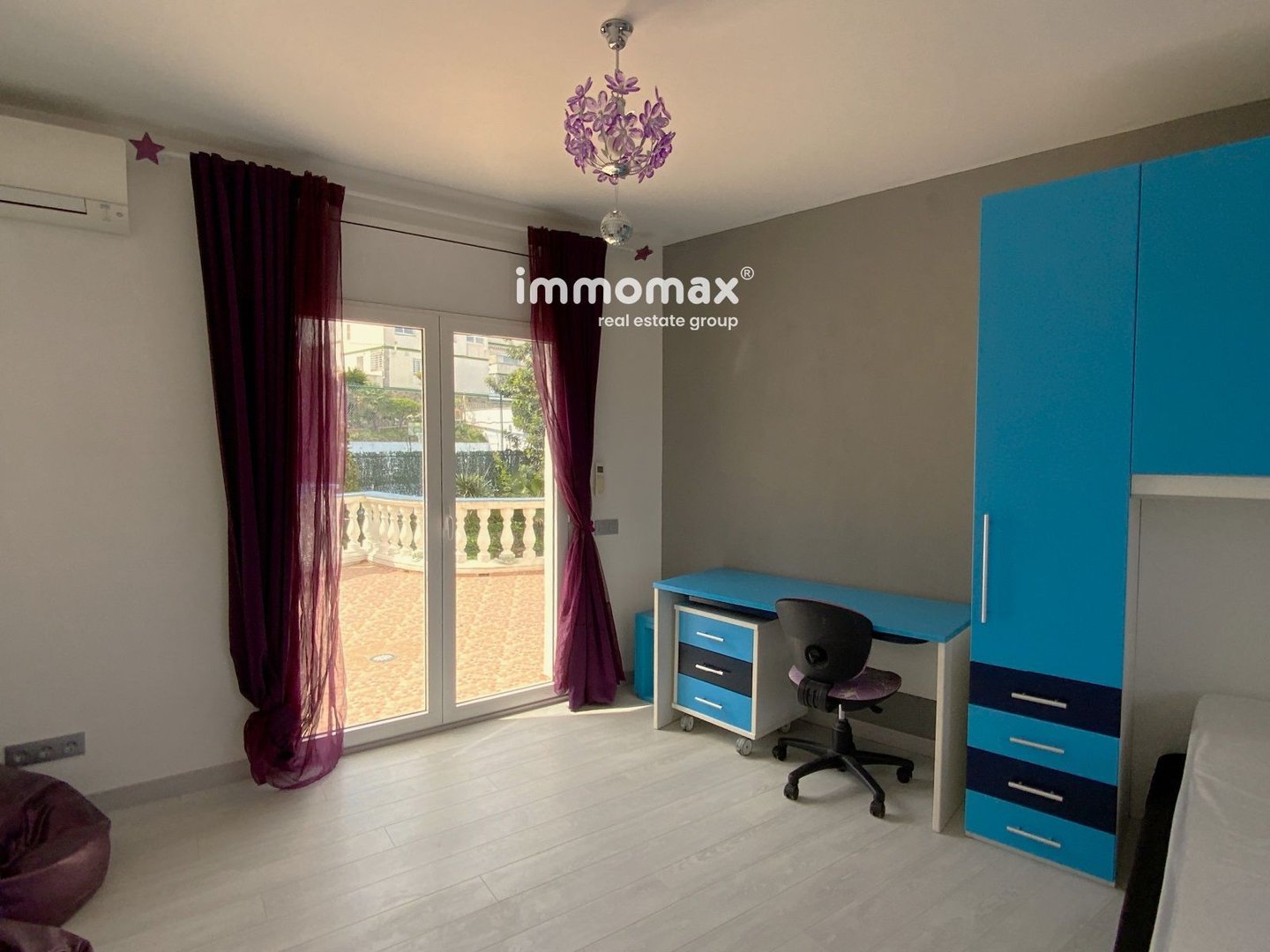 Haus 434 m² in Castelldefels