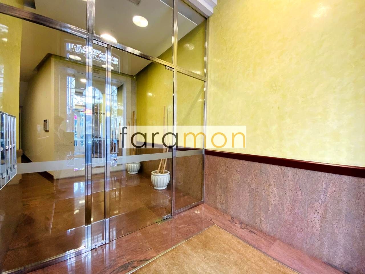 Piso de 64 m² en Vigo