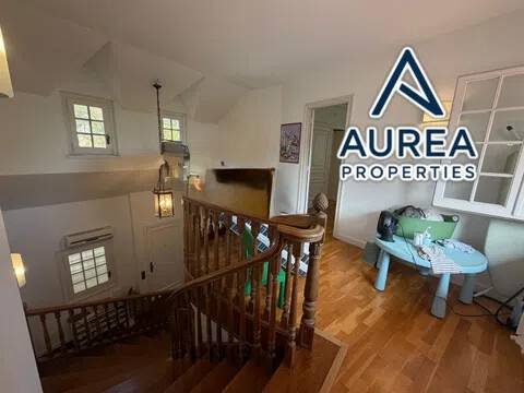 Haus 357 m² in Esplugues de Llobregat