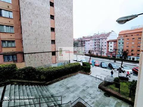 Piso de 100 m² en Oviedo