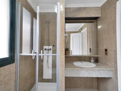 House 230 m² in Casares