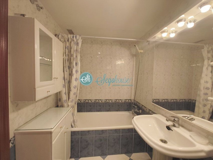 Piso de 129 m² en Segovia