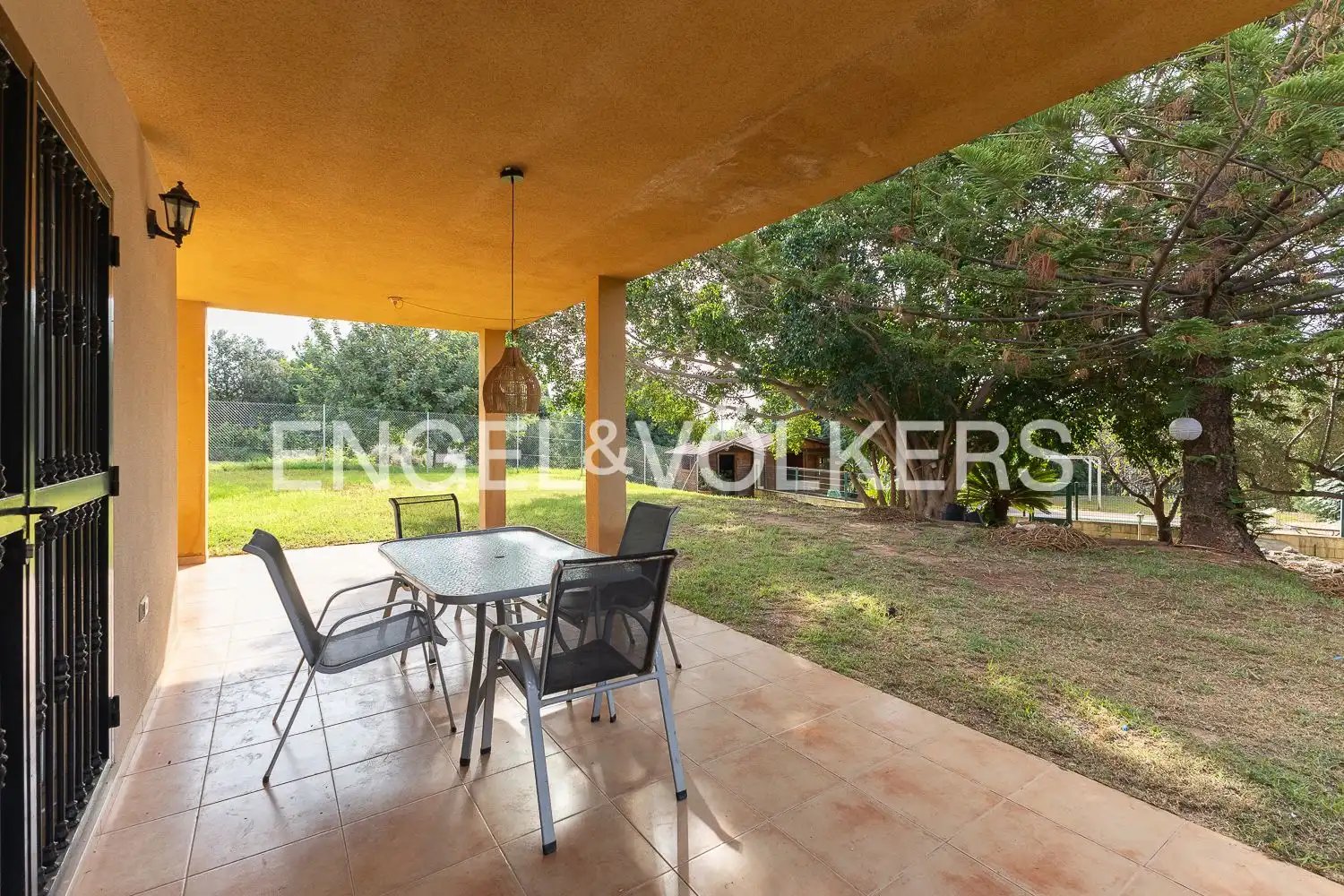 Casa de 350 m² a Petrés