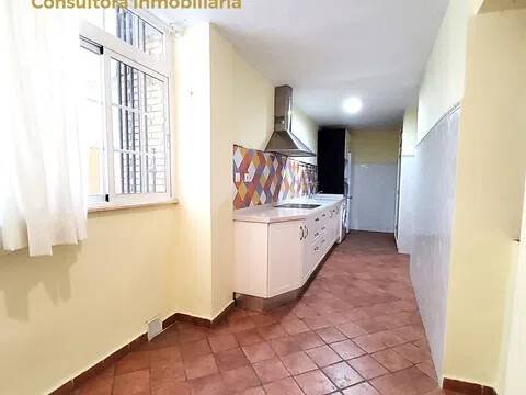 Piso de 105 m² en Sevilla