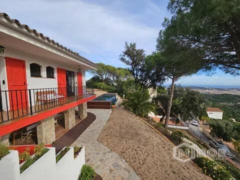 Casa de 227 m² en Sant Feliu de Guíxols