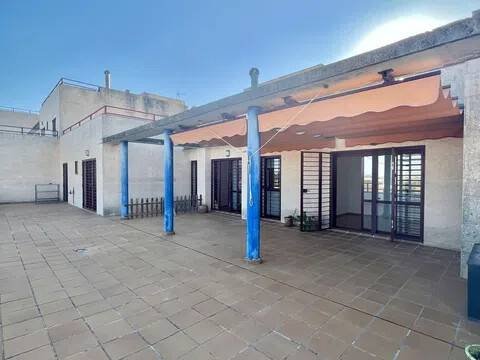 Pis de 141 m² a Mairena del Aljarafe